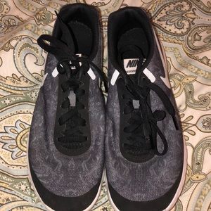 Nike Women's Flex Experience RN 5 Running Shoes